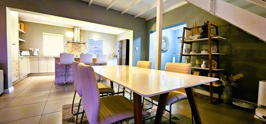 4 Bedroom Property for Sale in Myburgh Park Western Cape